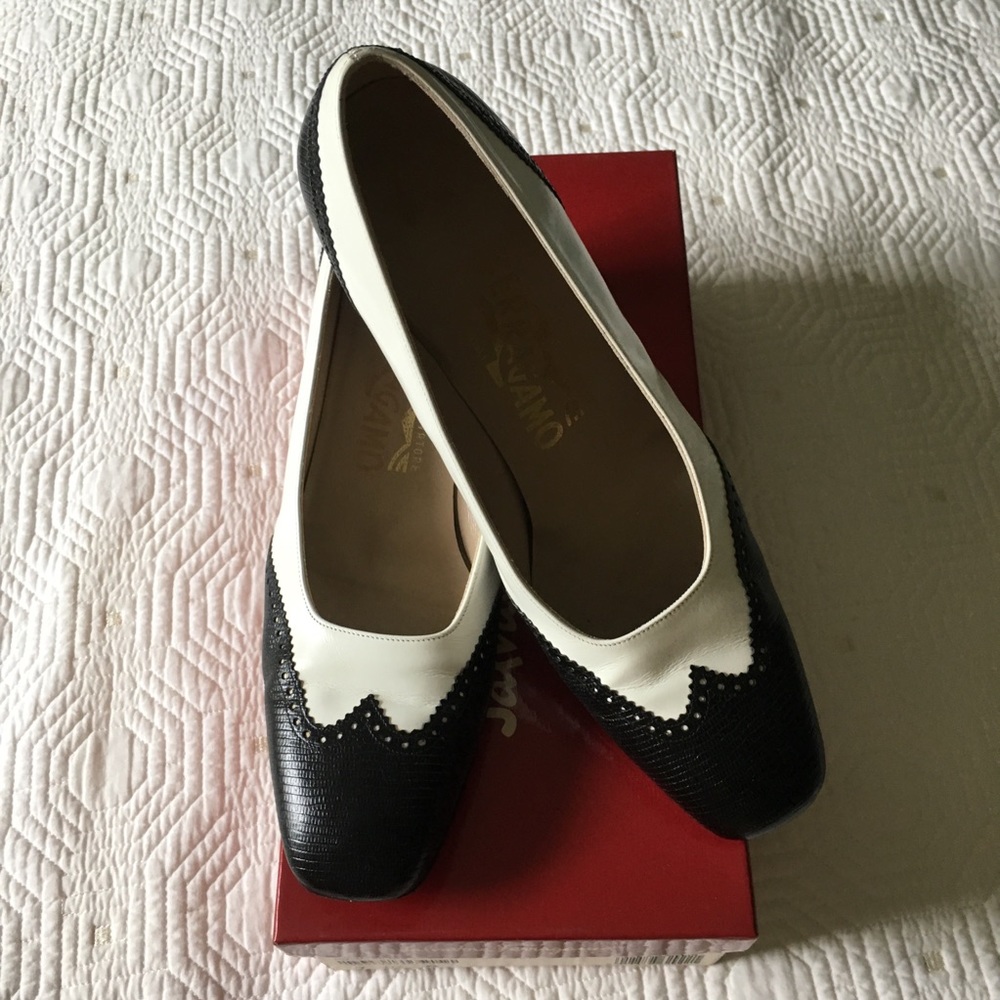 Vintage Salvatore Ferragamo Gladden Heels- Sz. 7.5